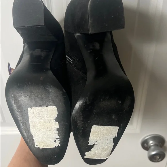 Ivanka Trump Black Ankle Boots - Picture 12 of 13